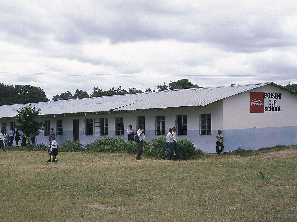 Schule © Luc Deslarzes / WWF Schule © Luc Deslarzes / WWF